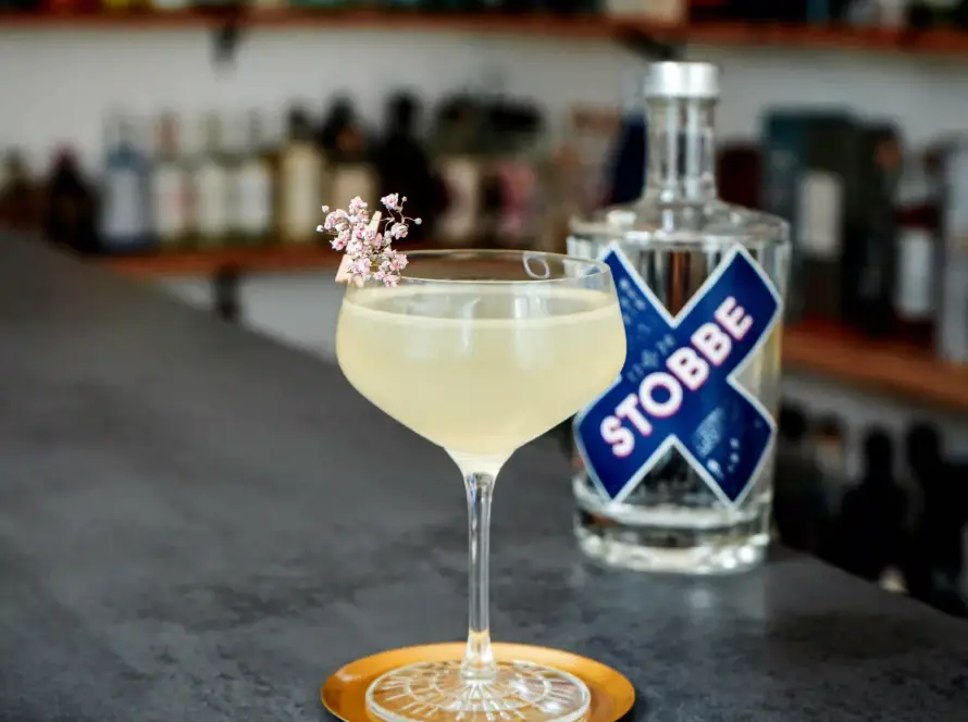 Ein Foto des Petticoat Cocktails nach einem Rezept von Mixologe David Gran