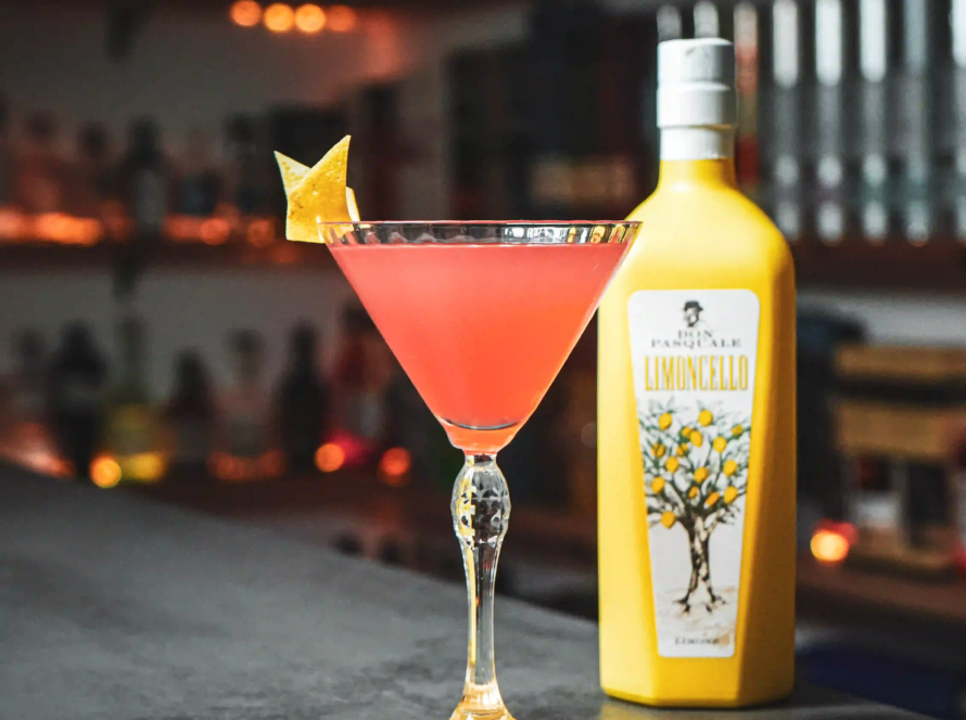 Ein Bild des "Mistaken Limoncello" Cocktails nach einem Rezept von David Gran.