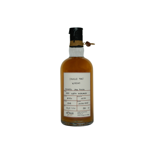 Ein Bild des Very North Highland Single Malt Whiskys aus einem Moscatel Fass.