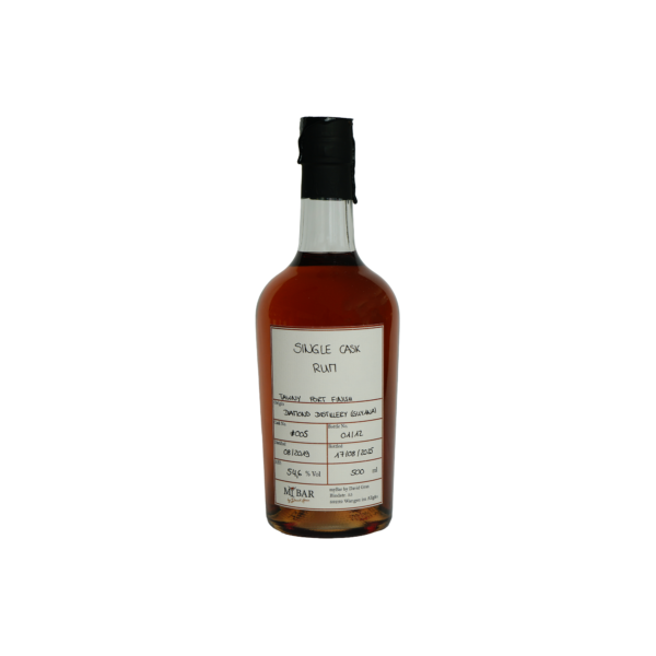 Ein Bild des Guyana Rums aus dem Tawny Port Fass.