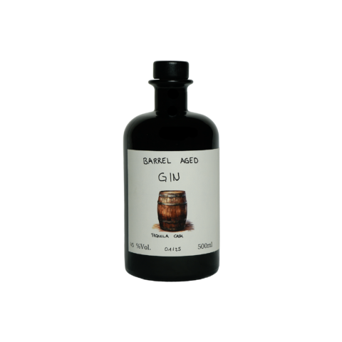 Ein Bild des Barrel Aged Gins von myBar aus einem Tequila Fass.