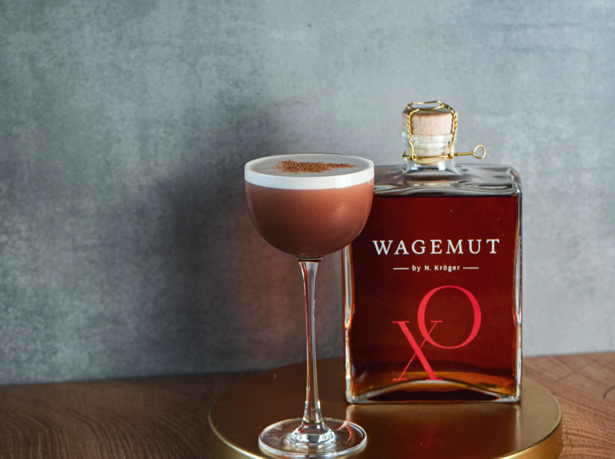 Ein Bild des Weihnachtsmarkt auf Barbados Cocktails.