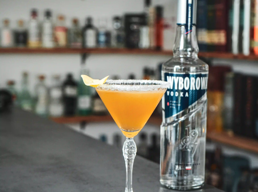 Ein Bild des Lemon Drop Cocktails.