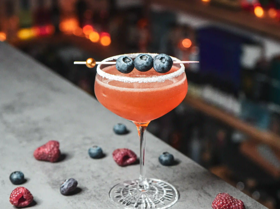 Ein Bild des "Livin Tequila Loca" Cocktails nach einem Rezept von Mixologe David Gran.