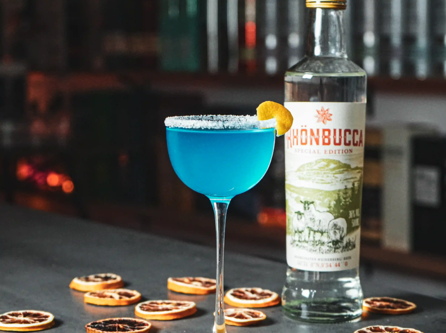Ein Bild des Blue Point Cocktails nach einem Rezept von David Gran.