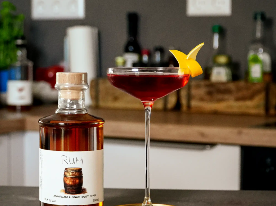 Ein Bild des El Presidente Cocktails