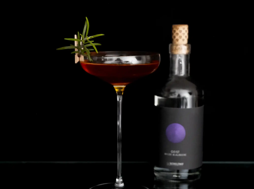 Ein Bild des Fruity Forest Cocktails nach einem Rezept von David Gran.