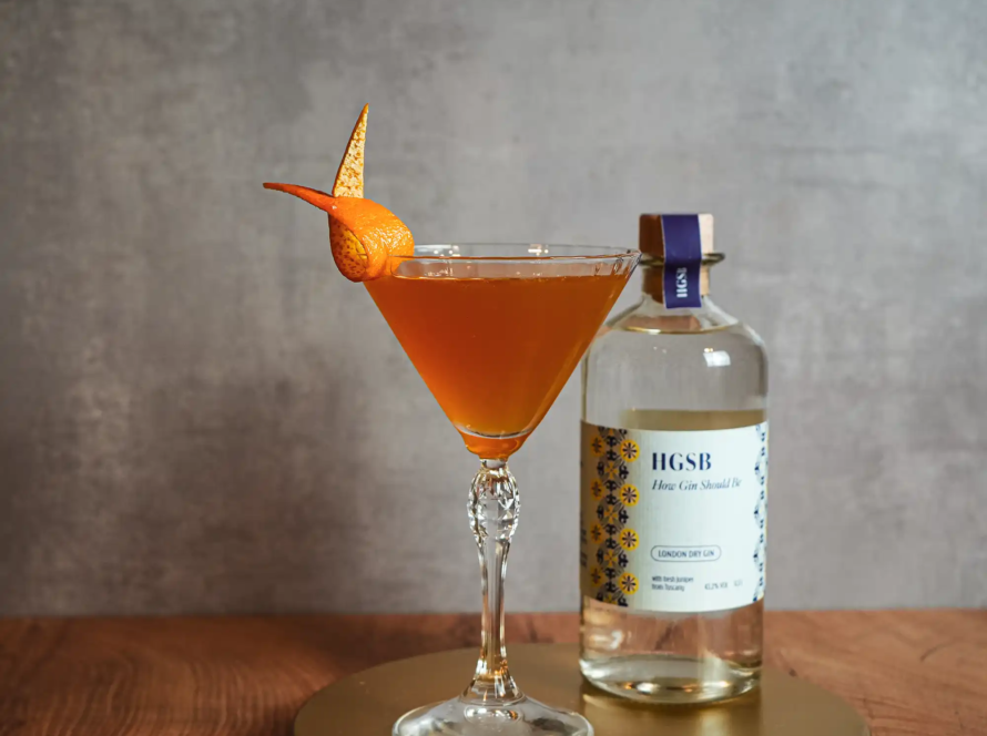 Ein Bild des Winter Tea MArtini Cocktails.